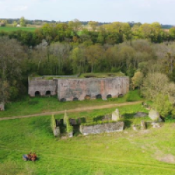 Photo des four à chaux - Un espace sensible de la destination Saint-Lô