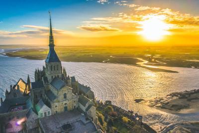 Enlarge image, modal window