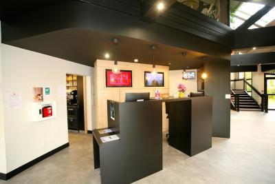 Enlarge image, modal window