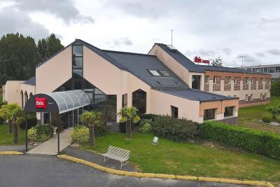 Enlarge image, modal window