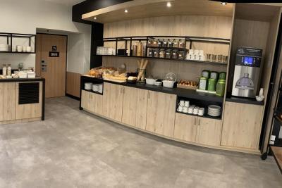 Enlarge image, modal window