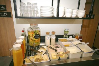 Enlarge image, modal window