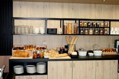 Enlarge image, modal window