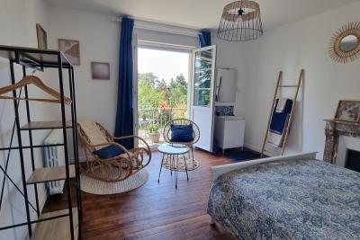 Enlarge image, modal window