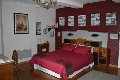 Enlarge image, modal window