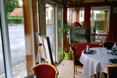 Enlarge image, modal window