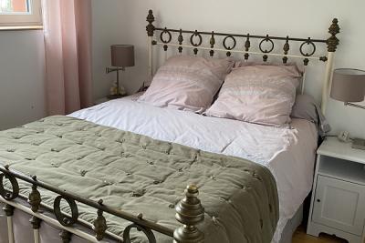 Enlarge image, modal window