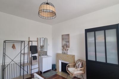 Enlarge image, modal window