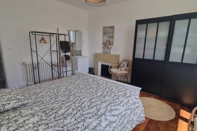 Enlarge image, modal window