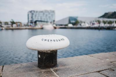 Enlarge image, modal window - Photo Cherbourg