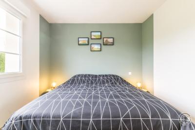 Enlarge image, modal window