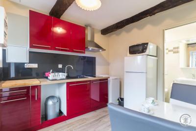 Enlarge image, modal window