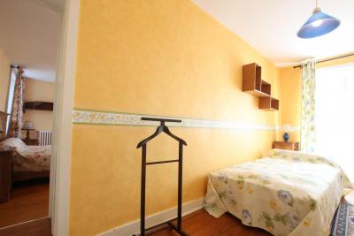 Enlarge image, modal window