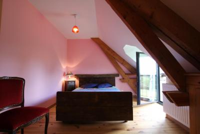 Enlarge image, modal window