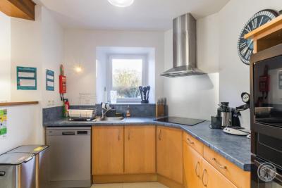 Enlarge image, modal window