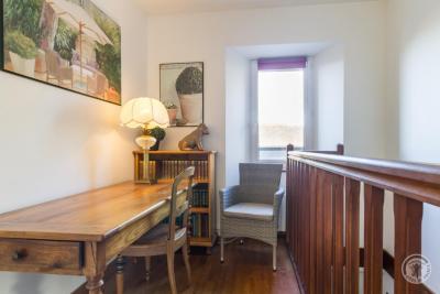 Enlarge image, modal window