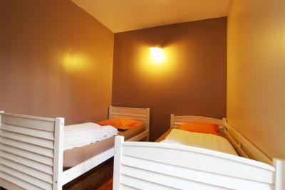 Enlarge image, modal window