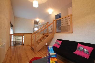 Enlarge image, modal window