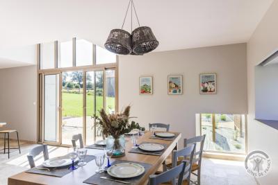 Enlarge image, modal window