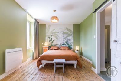 Enlarge image, modal window