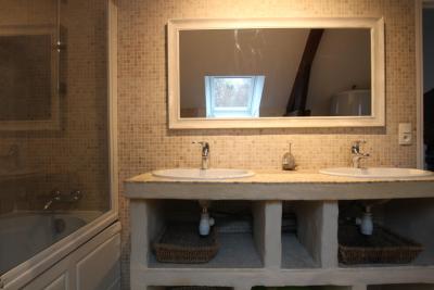 Enlarge image, modal window