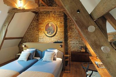 Enlarge image, modal window