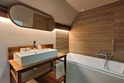 Enlarge image, modal window