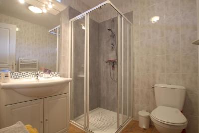 Enlarge image, modal window