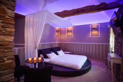 Enlarge image, modal window