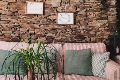 Enlarge image, modal window