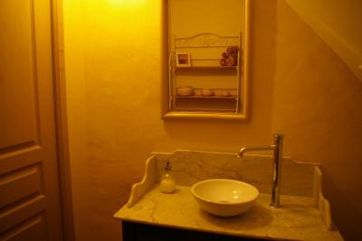 Enlarge image, modal window