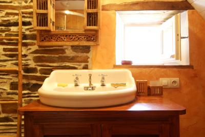 Enlarge image, modal window