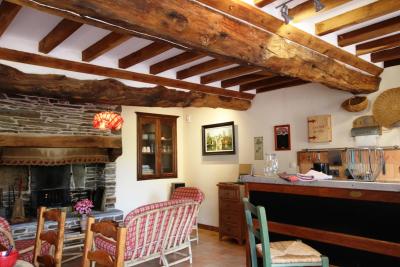 Enlarge image, modal window