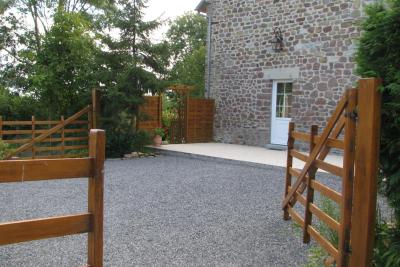 Enlarge image, modal window