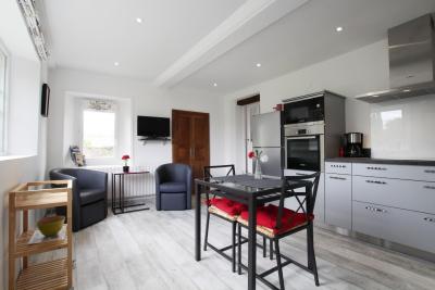 Enlarge image, modal window