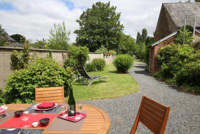 Enlarge image, modal window