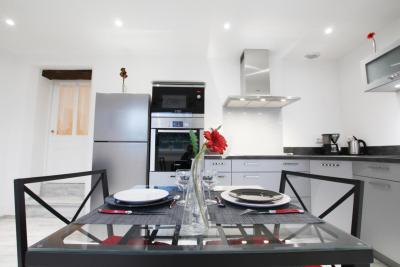 Enlarge image, modal window