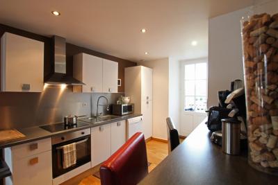 Enlarge image, modal window