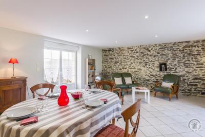 Enlarge image, modal window