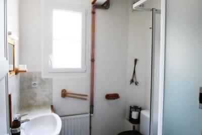 Enlarge image, modal window