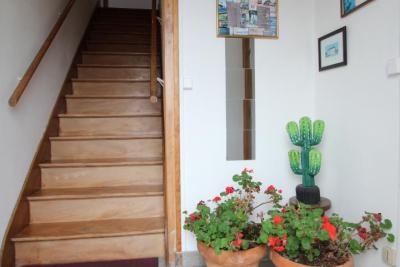 Enlarge image, modal window