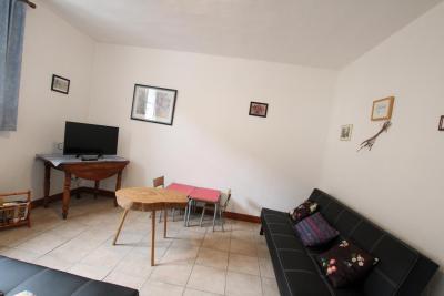 Enlarge image, modal window