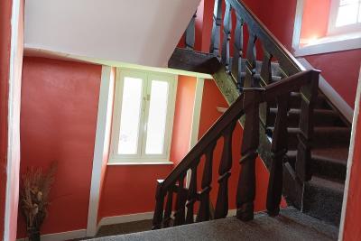 Enlarge image, modal window