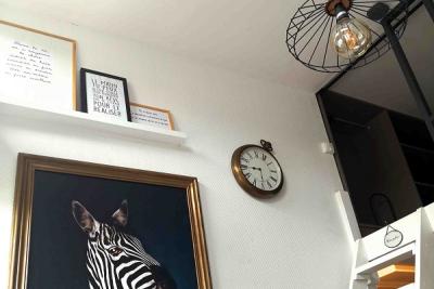 Enlarge image, modal window