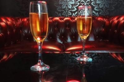 Enlarge image, modal window