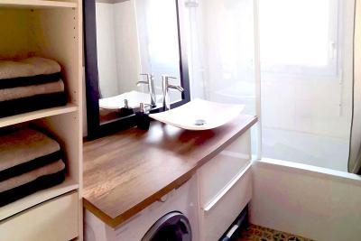 Enlarge image, modal window