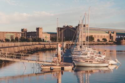 Enlarge image, modal window