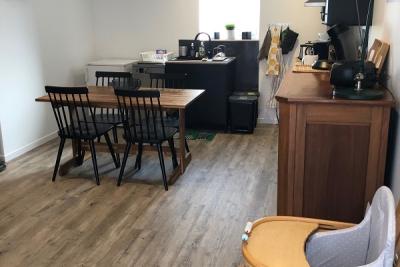 Enlarge image, modal window