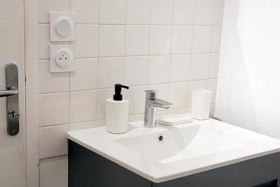 Enlarge image, modal window