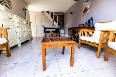 Enlarge image, modal window